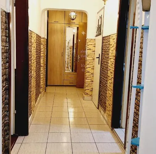 Great Luxury Parklake * بوخارست